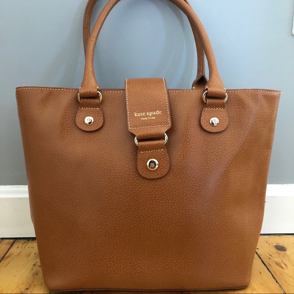 Kate Spade Classic Leather Bucket Tote